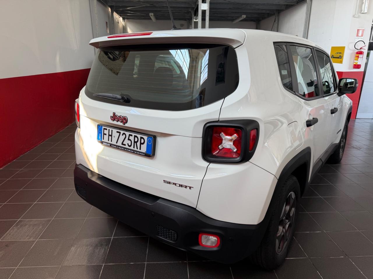 Jeep Renegade 1.6 Mjt Sport