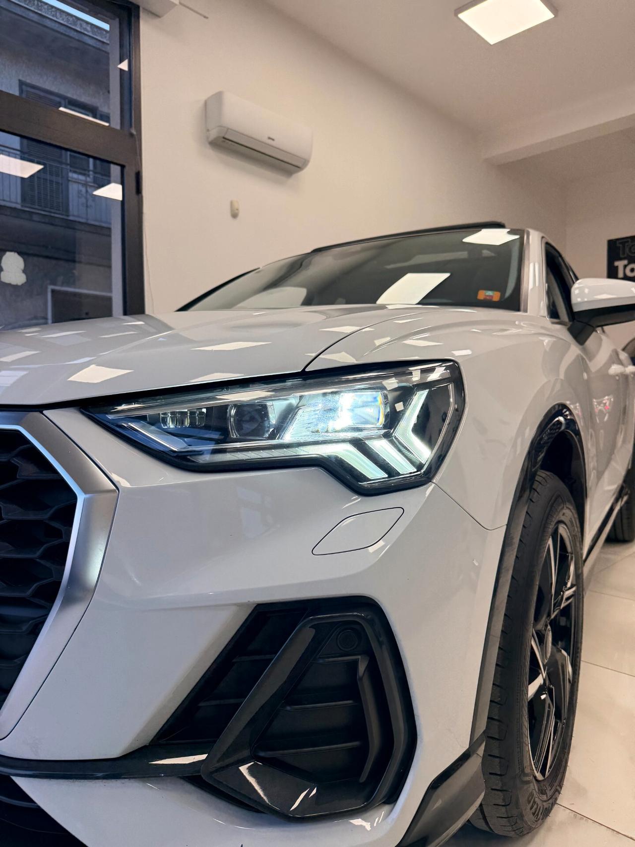 Audi Q3 SPB 40 TDI quattro S tronic 190 C.V CON TETTO APRIBILE,VIRTUAL COCKPIT,APPLE CARPLAY,TELECAMERA