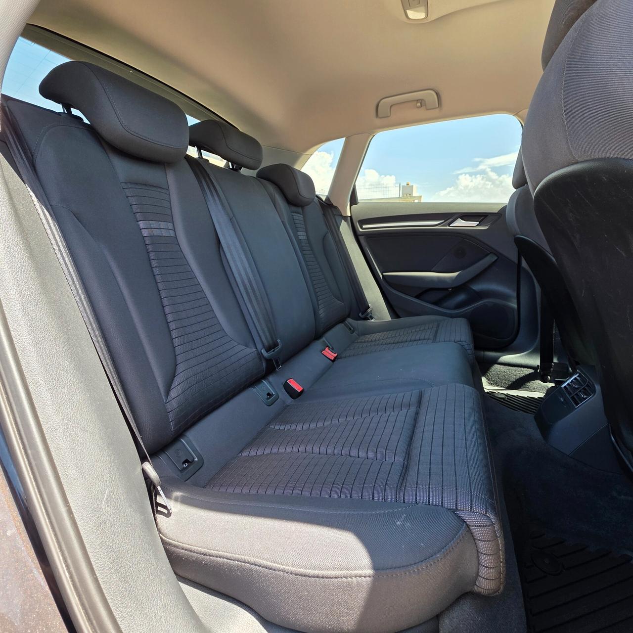 Audi A3 1.6 TDI clean diesel Business