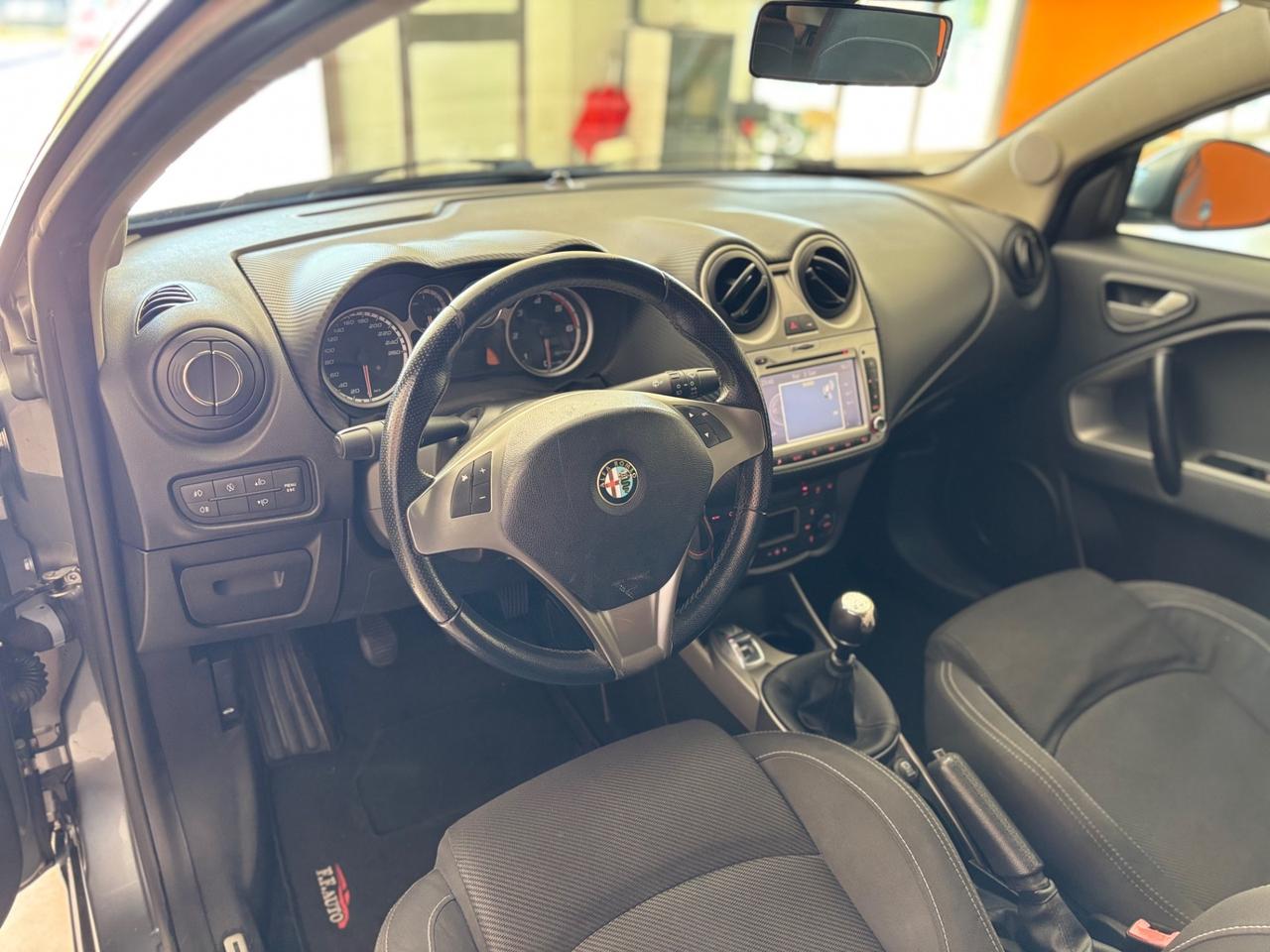 Alfa Romeo MiTo 1.3 JTDm-2 95 CV S&S Distinctive