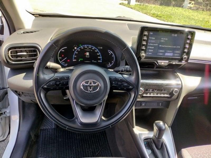 Toyota Yaris Cross 1.5H (116 CV) E-CVT Business AWD-i
