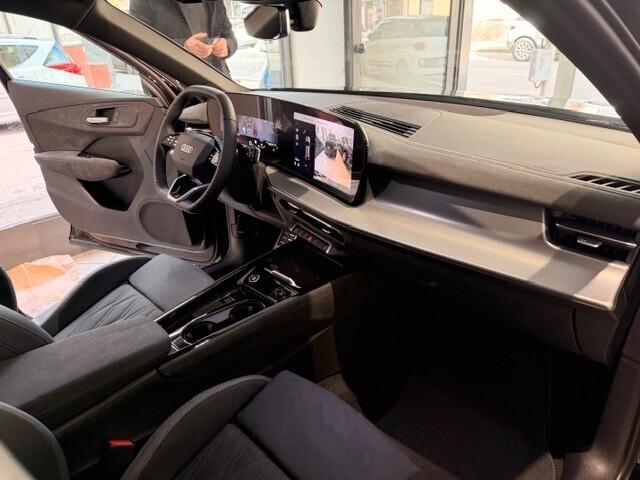 Audi Q3 Sportback Black line 35 TDI S-tronic NEW MODEL