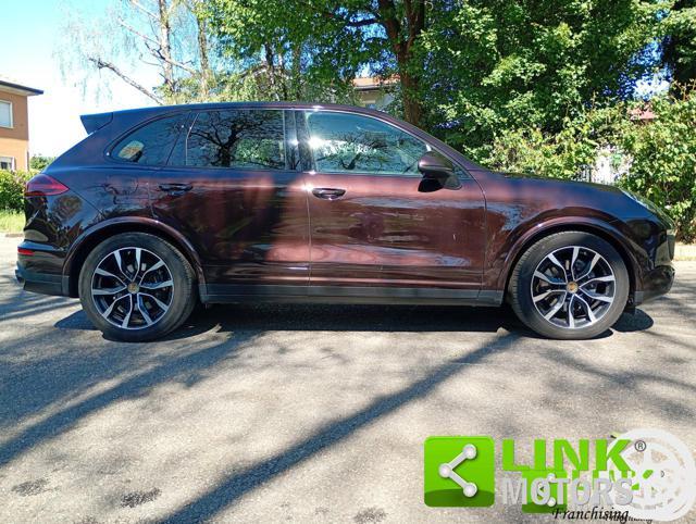PORSCHE Cayenne 3.0 V6 tdi Platinum Edition 245cv tiptronic