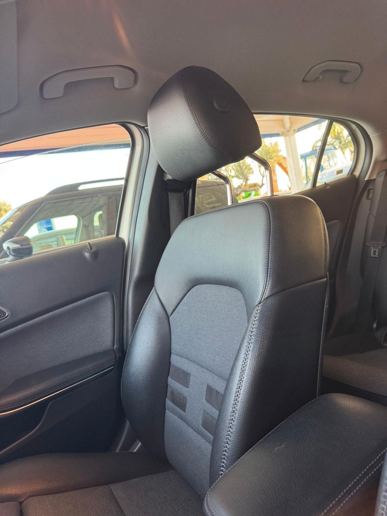 Mercedes-benz GLA 180 d Business