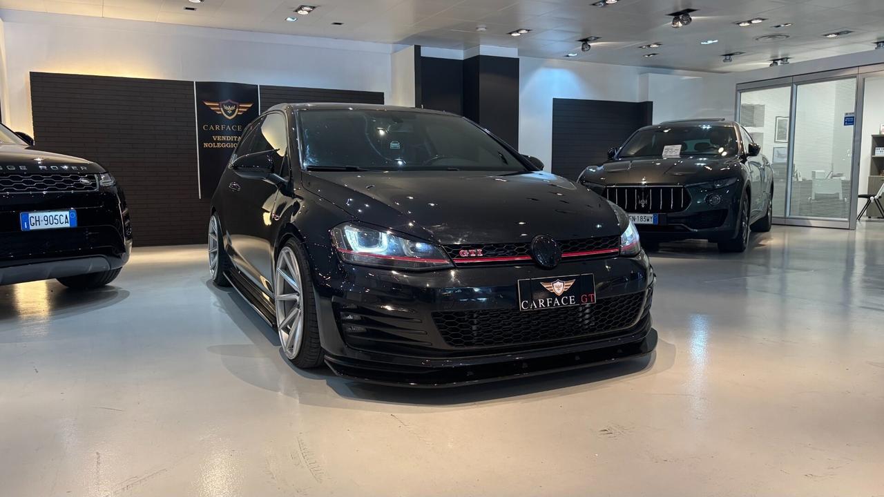 VOLKSWAGEN GOLF GTI 2.0 BENZINA 230CV - 2014
