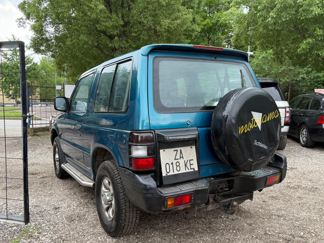 Mitsubishi Pajero GLS 2.5. PER COMMERCIANTI/OPERATORI DEL SETTORE