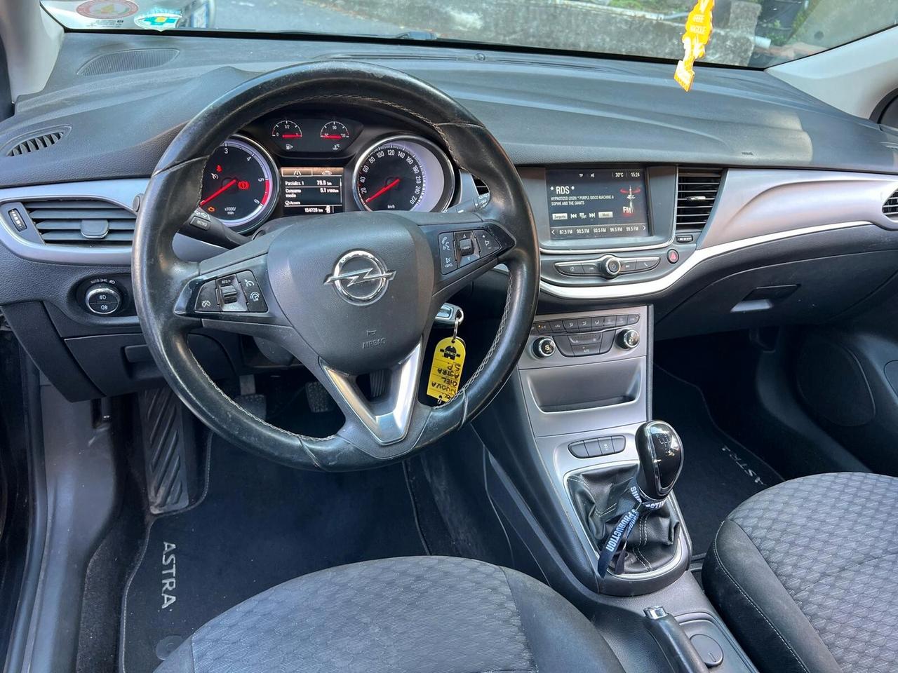 Opel Astra 1.6 CDTi 5 porte