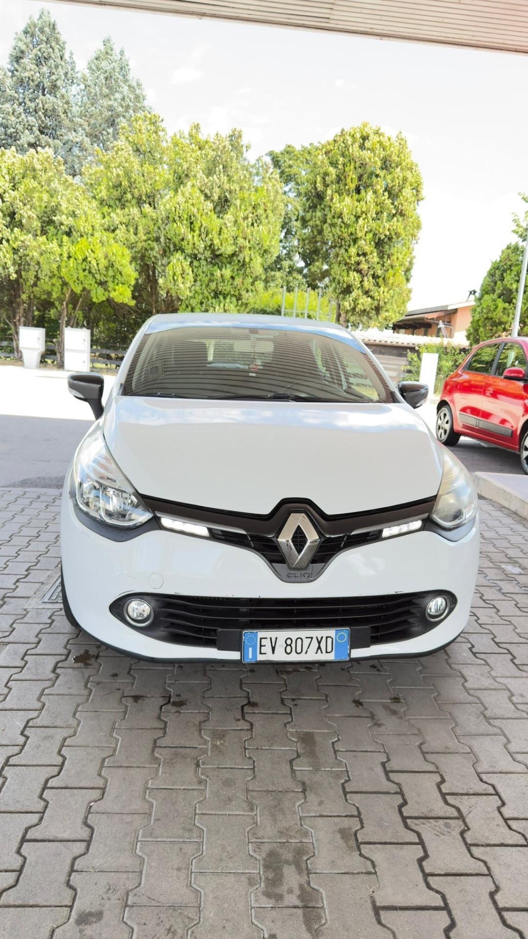 Renault Clio 0.9 TCe 12V 90CV 5 porte Costume National