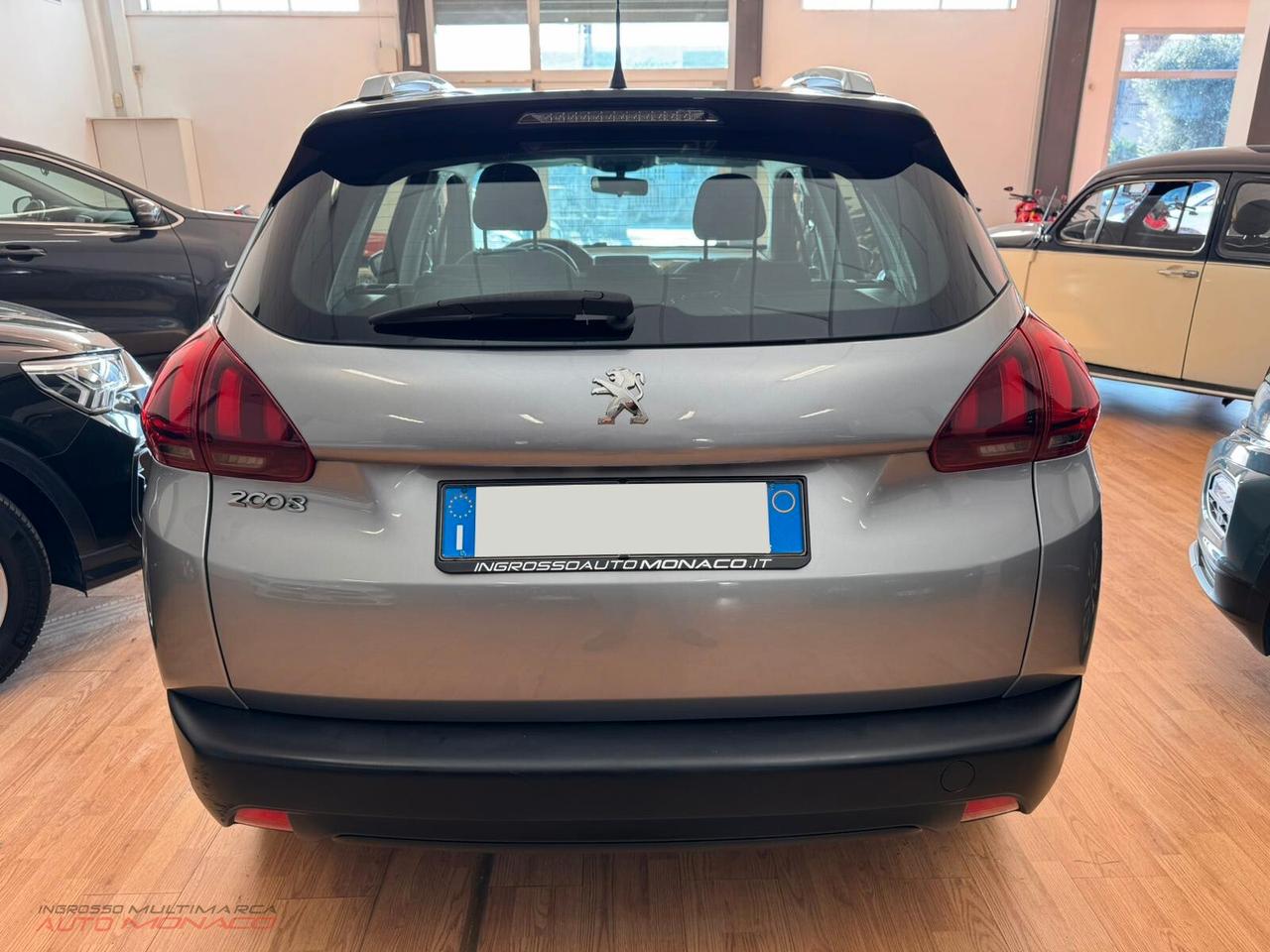 Peugeot 2008 BlueHDi 100cv Business 2019