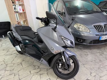 Yamaha TMAX 530 LUXE MAX