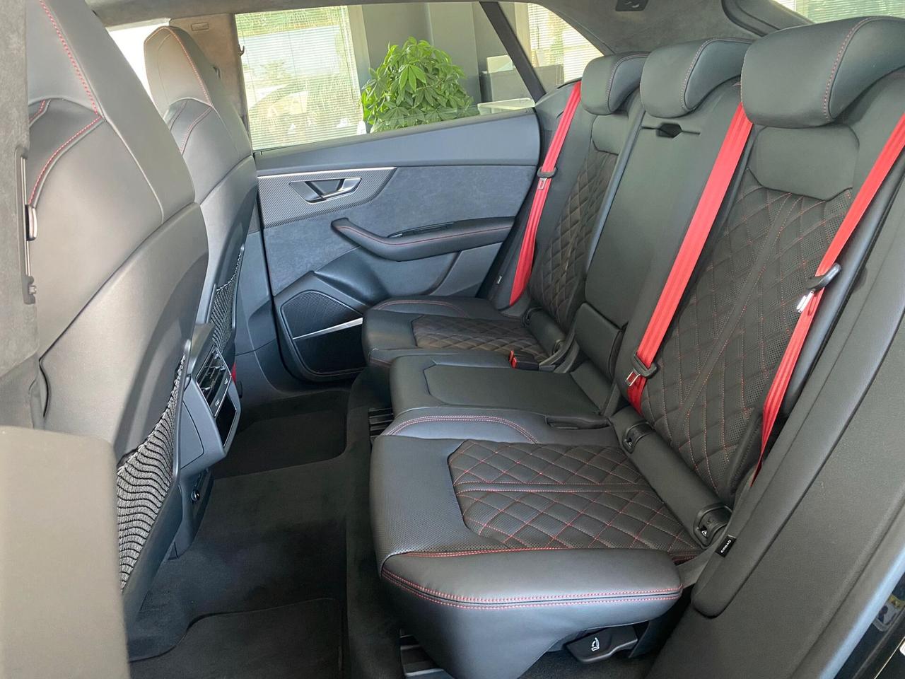 Audi Q8 50 30tdi S-line Edition Pano-Matrix-23-B&H-Valcona