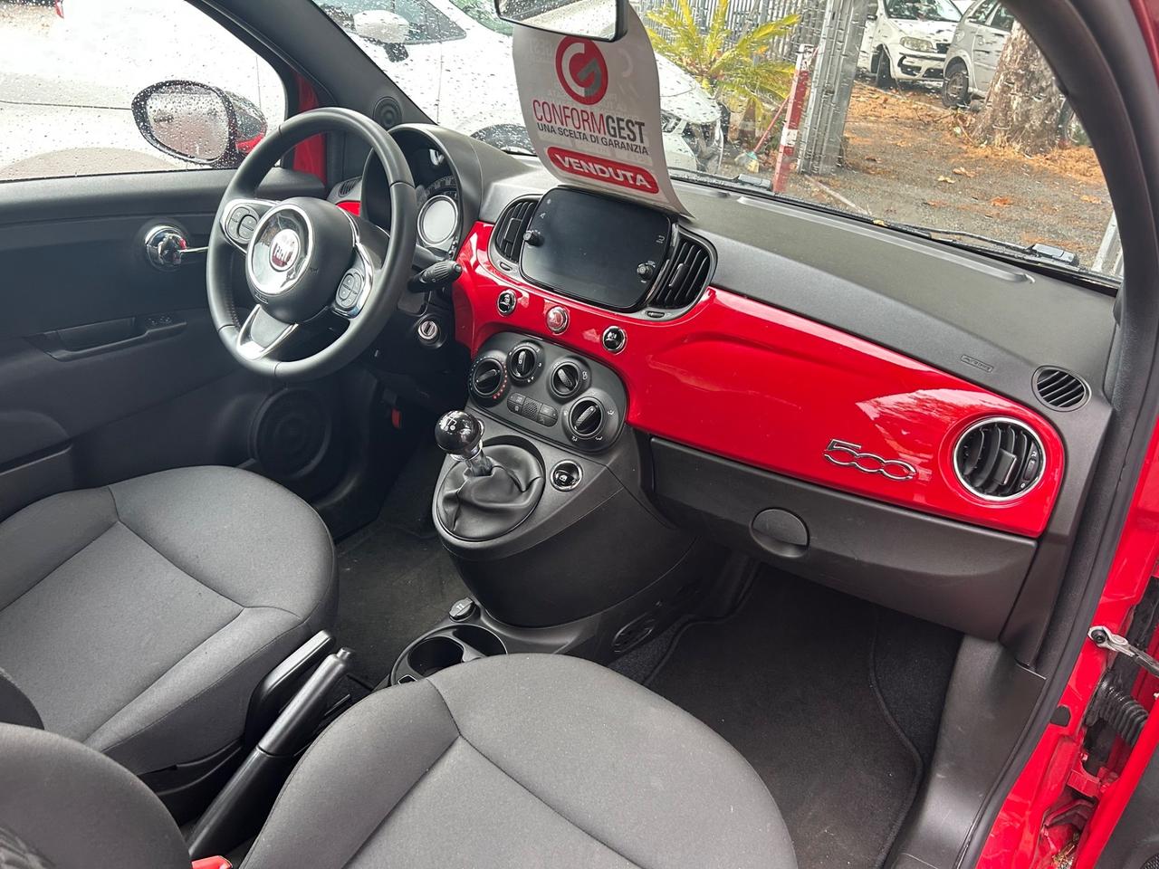 Fiat 500 1.0 Hybrid Red
