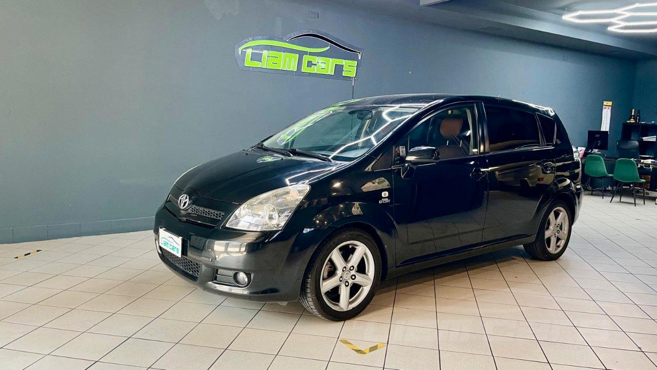 Toyota Corolla Verso 2.2 d-4d 177cv 5p.ti