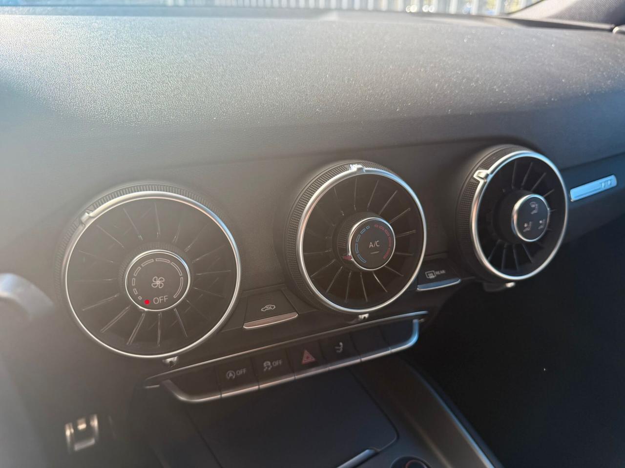 Audi TT Coupé 2.0 TFSI S line