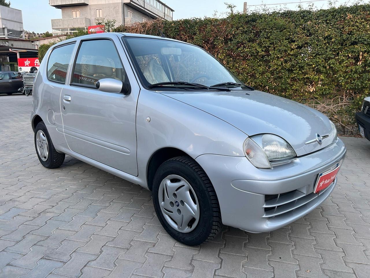 Fiat 600 1.1 ACTIVE OK NEOPATENTATI