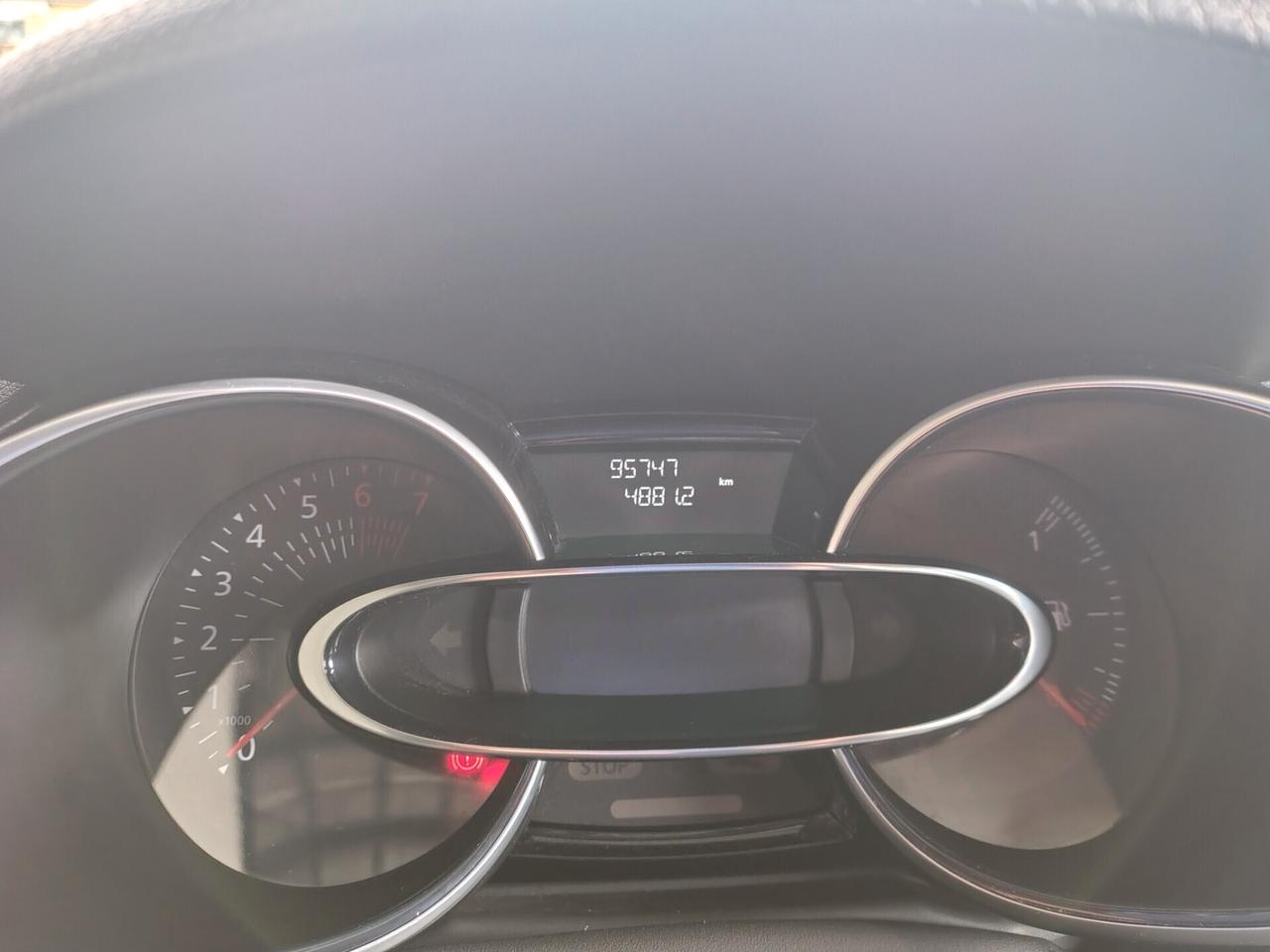 Renault Clio TCe 12V 90 CV 5 porte Moschino Life