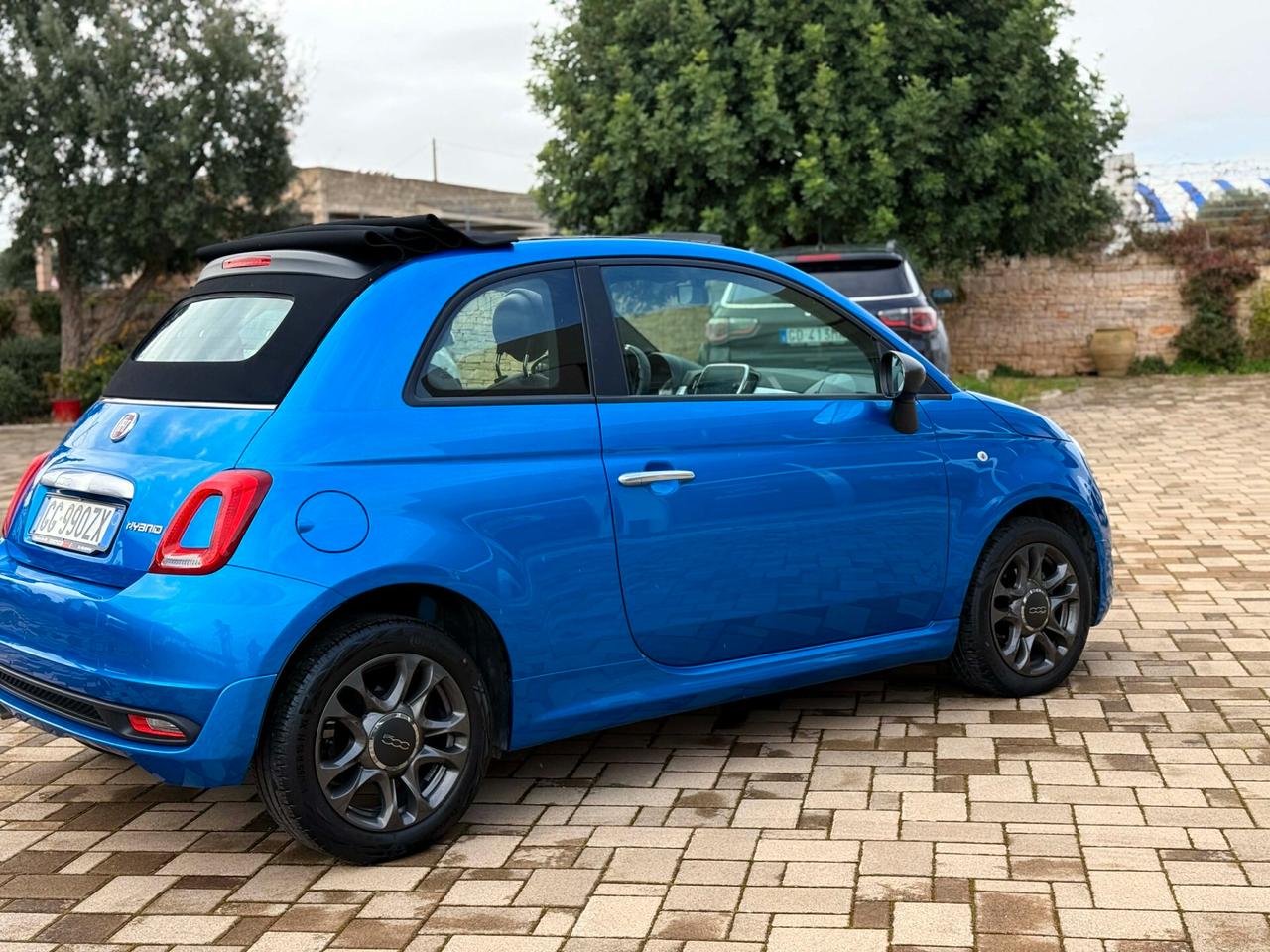 Fiat 500 CABRIO 1.0 Hybrid Cult