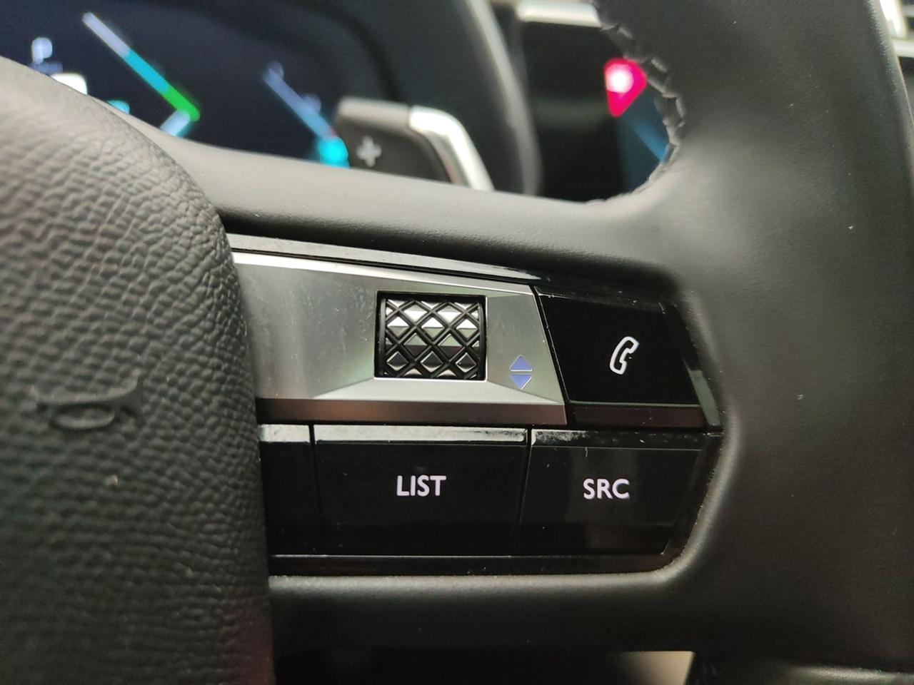 DS7 Crossback DS7 CROSSBACK 1.6 E-TENSE PHEV 300CV BUSINESS 4X4 AUTO