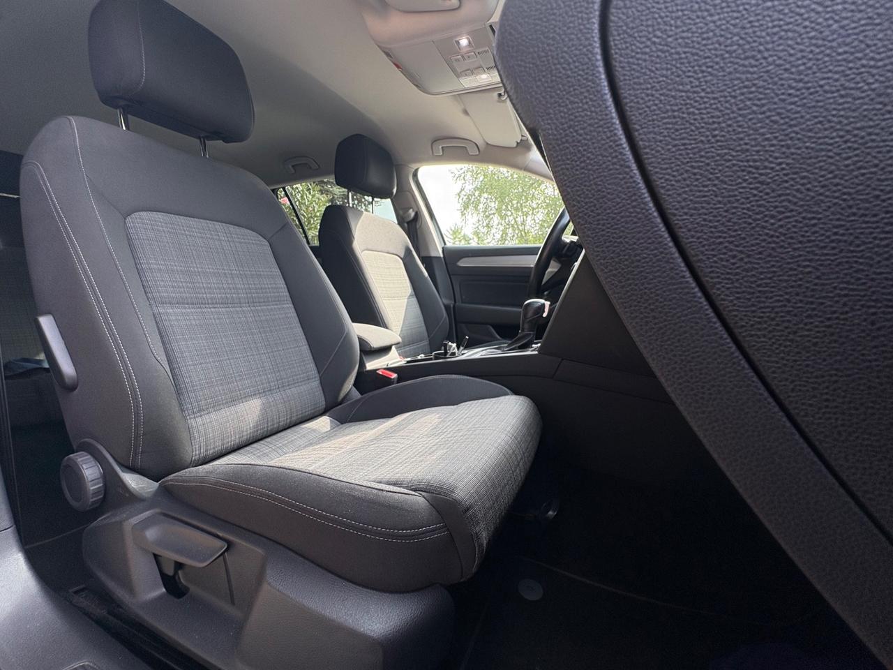 Volkswagen Passat Variant 2.0 TDI 150cv DSG Business
