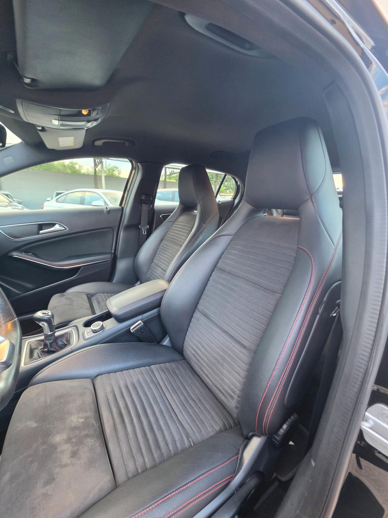 Mercedes-benz GLA 200 d Premium amg manuale