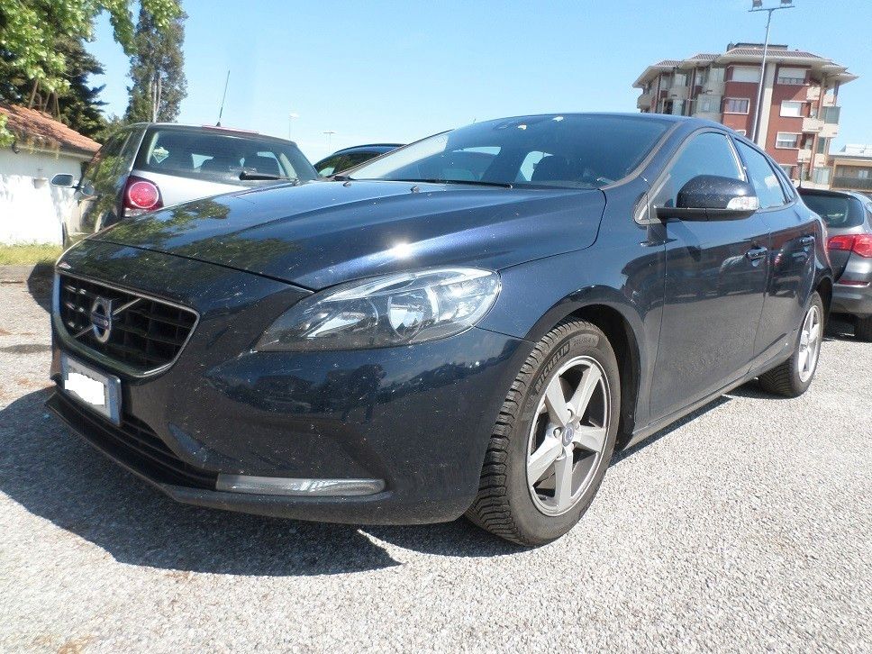 Volvo V40 D2 Business