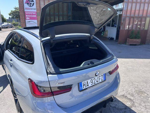 BMW 320 TOURING d 48V xDrive Msport