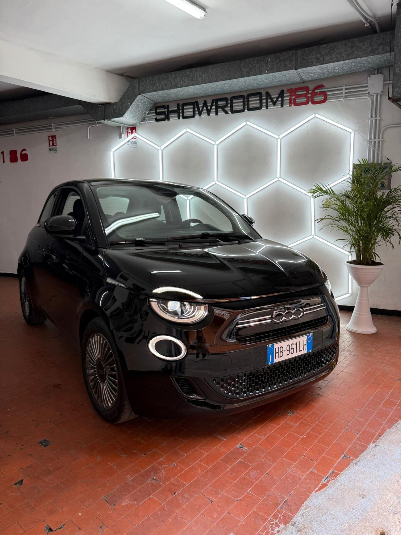Fiat 500 Berlina Hybrid Torino