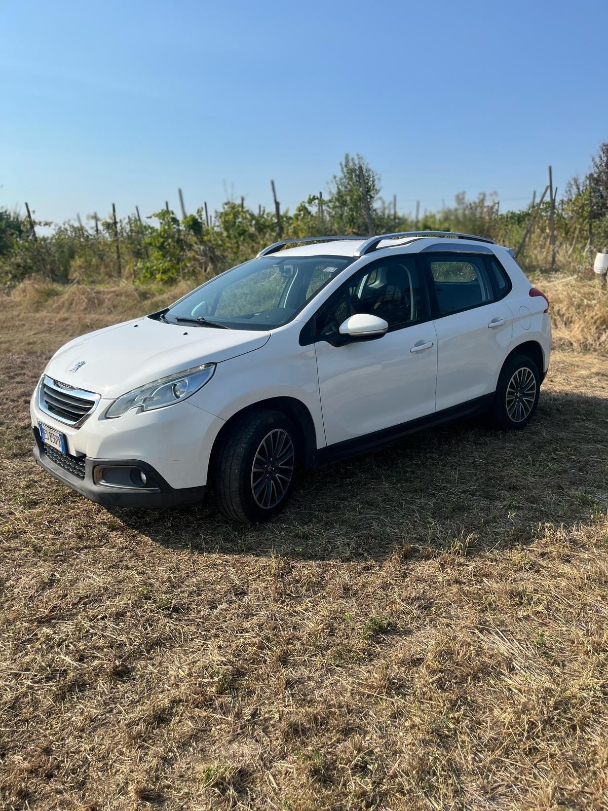 Peugeot 2008 1.2 VTi 82CV Allure