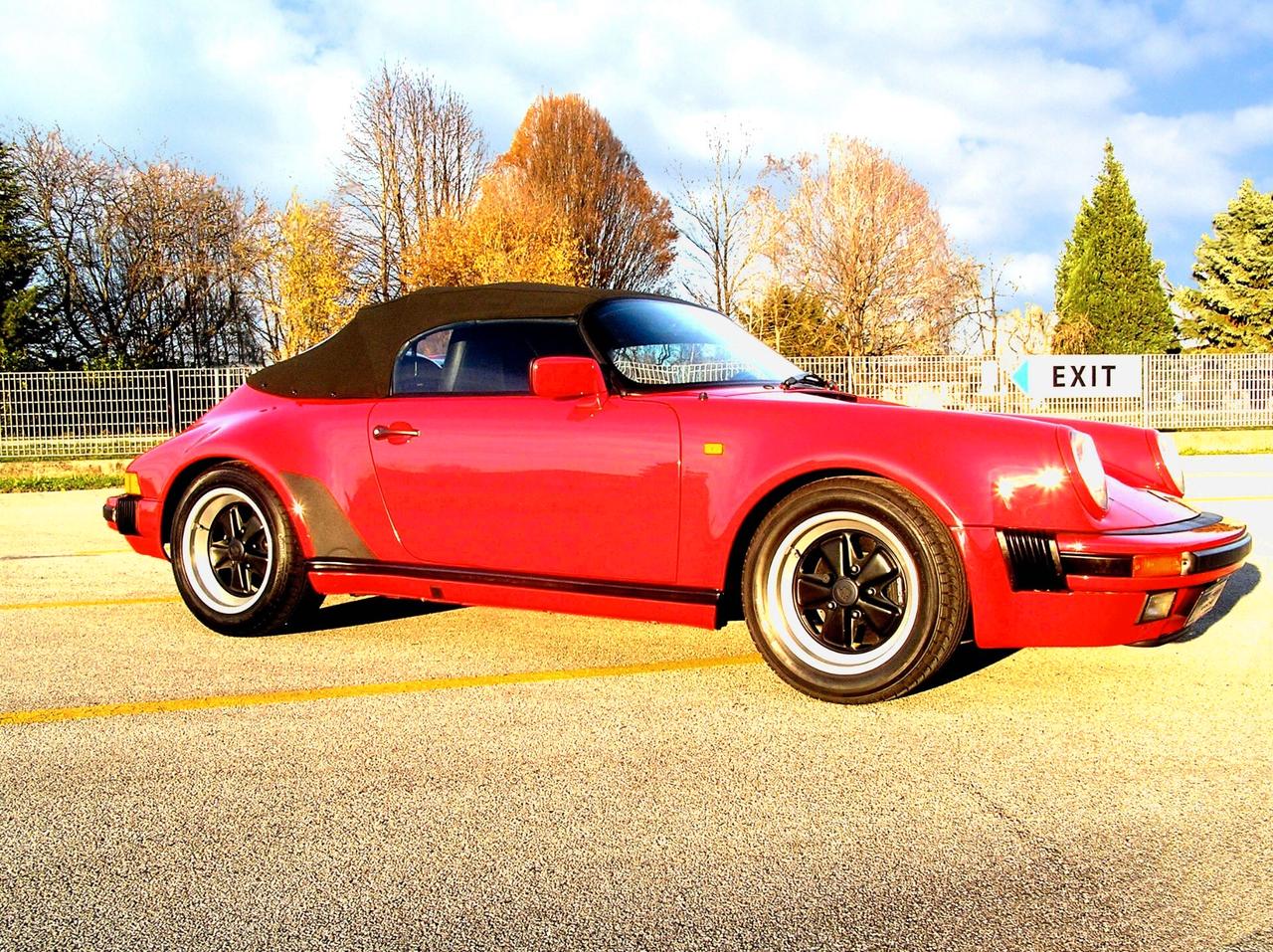 Porsche 911 3.2 Speedster Turbo Look