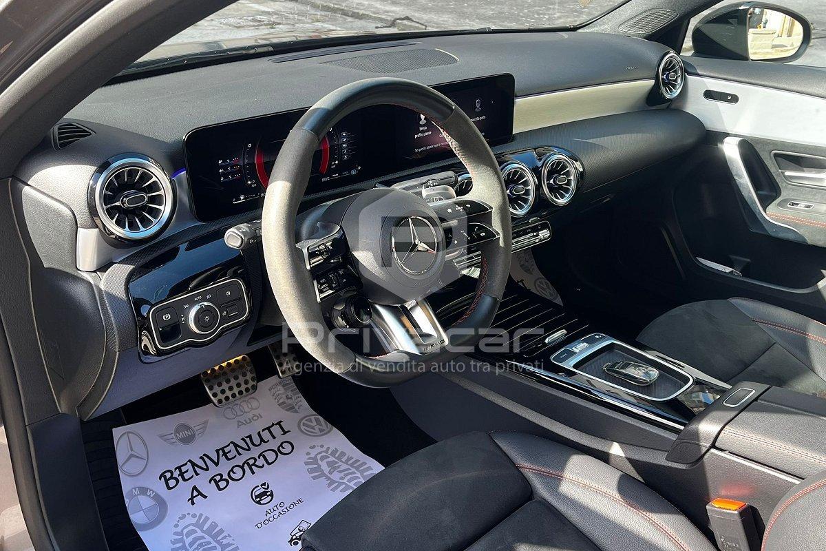 MERCEDES A 35 AMG 4Matic Premium Plus