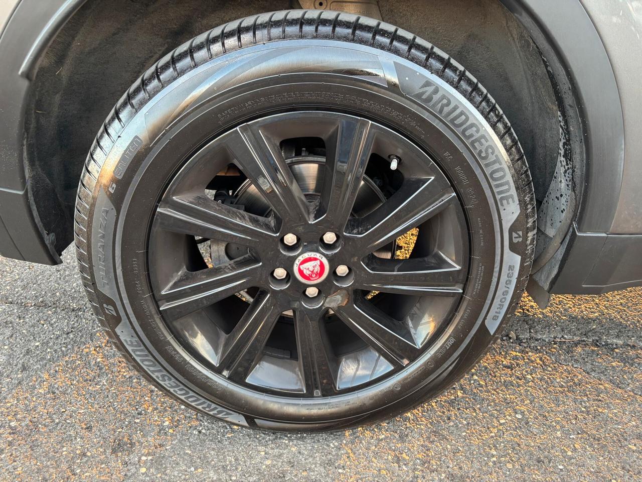 Jaguar E-Pace 2.0D 150 CV AWD aut. R-Dynamic S