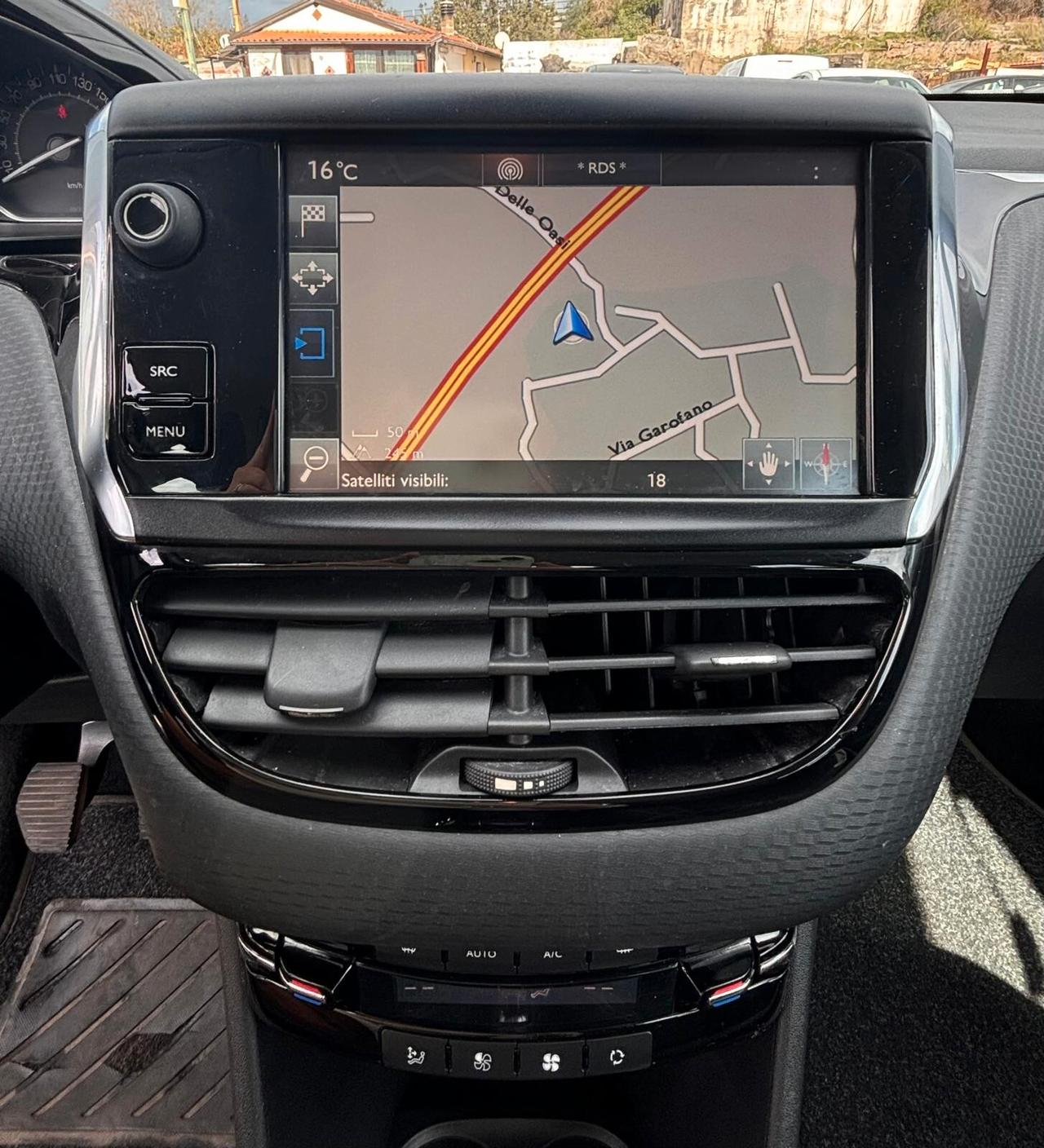 Peugeot 208 BlueHDi 100 5 porte Allure