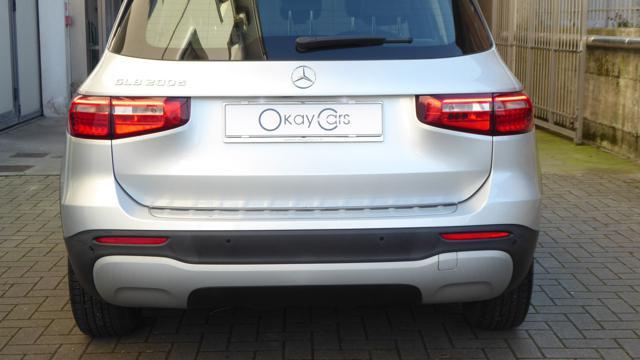 MERCEDES-BENZ GLB 200 d Automatic Sport