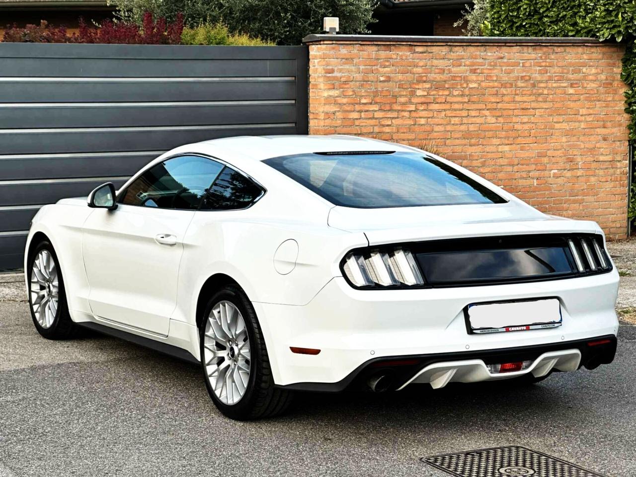 Ford Mustang 2.3i-317cv-145.000km-SOLO PER EXPORT-2017