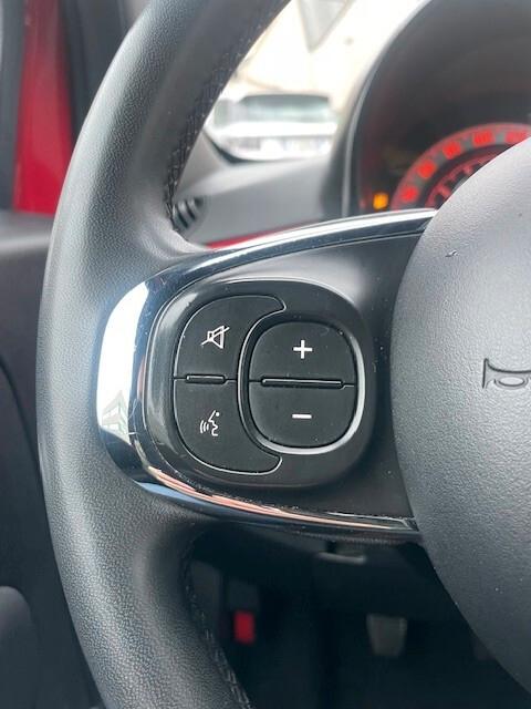 Fiat 500 1.0 Hybrid Red