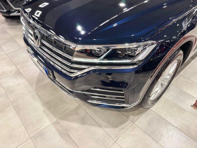 VOLKSWAGEN Touareg 3.0 V6 TDI 286 CV SCR ELEGANCE *UNIPROP*TETTO*