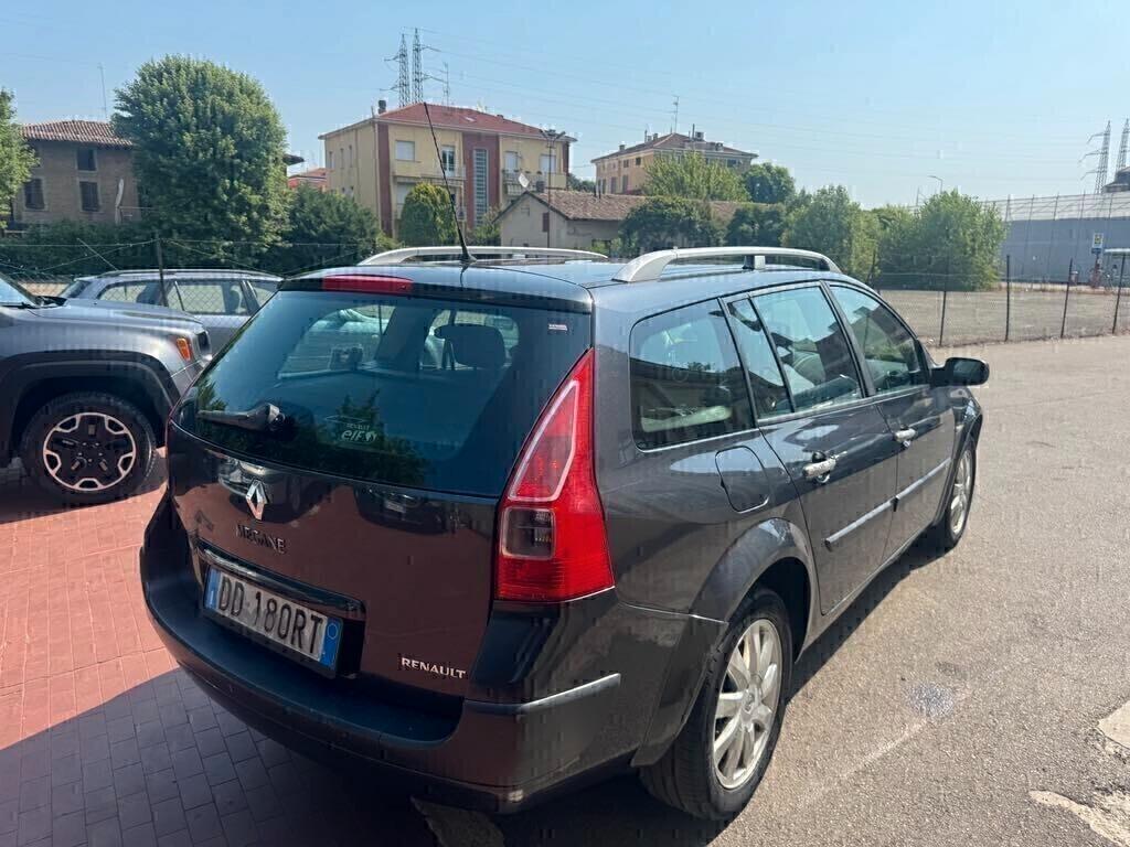 Renault Megane 1.6 Benzina Anno 2006