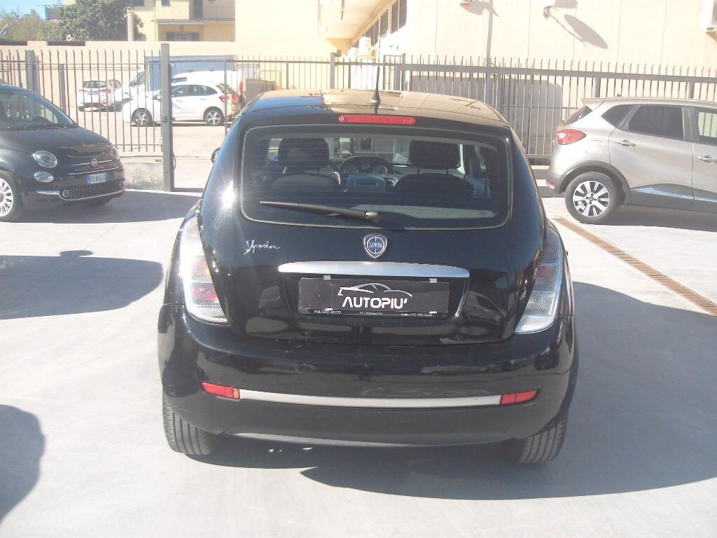 Lancia Ypsilon 1.3 MJT 75 CV Oro - 2010