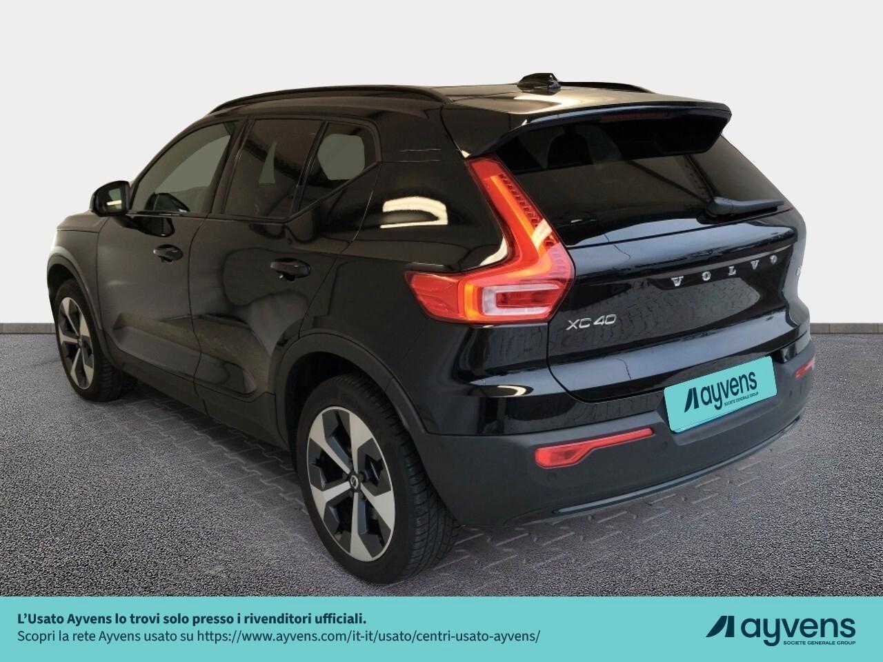 Volvo XC40 B4 automatico Ultra Dark