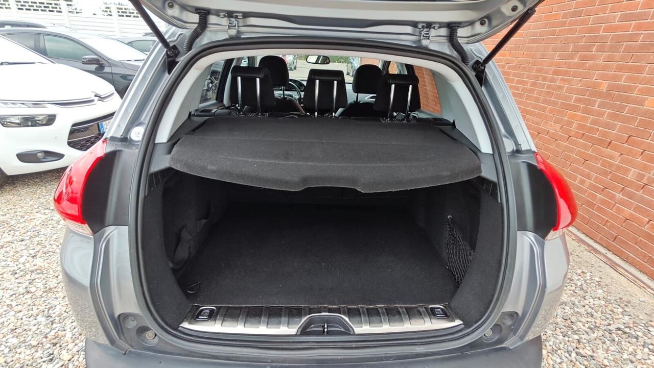 Peugeot 2008 BlueHDi 120 S&S Allure