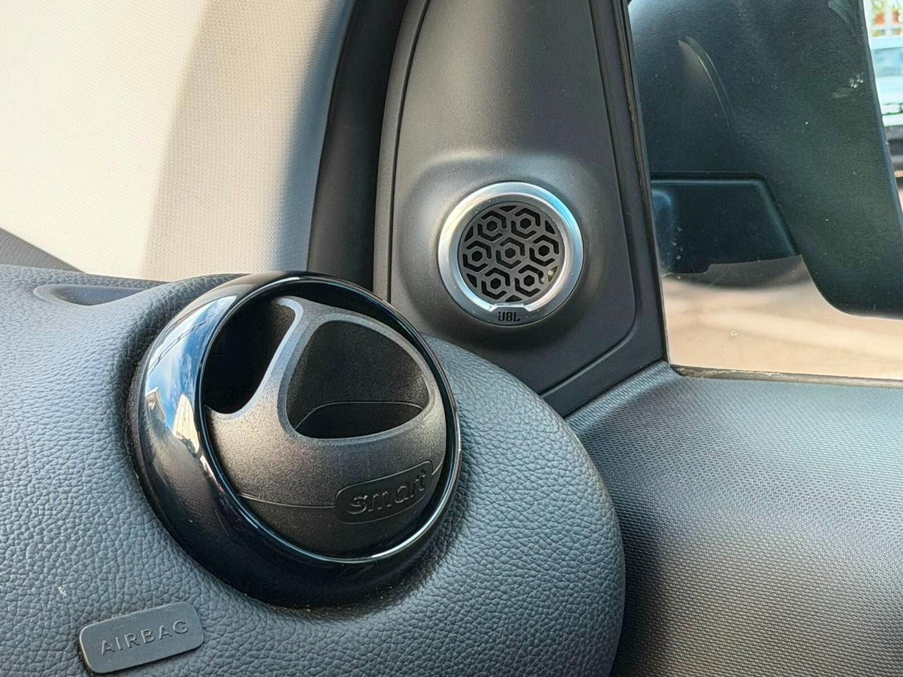 Smart ForTwo BRABUS 0.9 Turbo twinamic XCLUSIVE