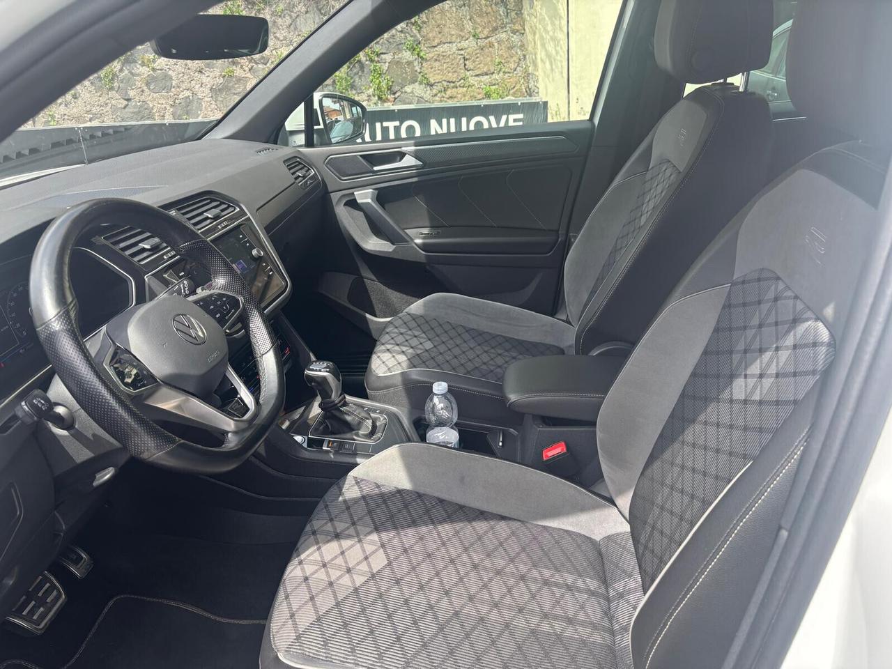 Volkswagen Tiguan 2.0 TDI 150 CV SCR DSG R-Line