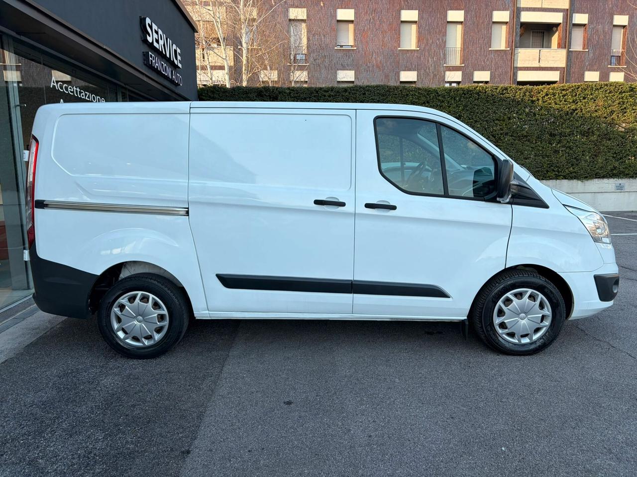 Ford Transit Custom 340 2.0 TDCi 130 PC Furgone Trend