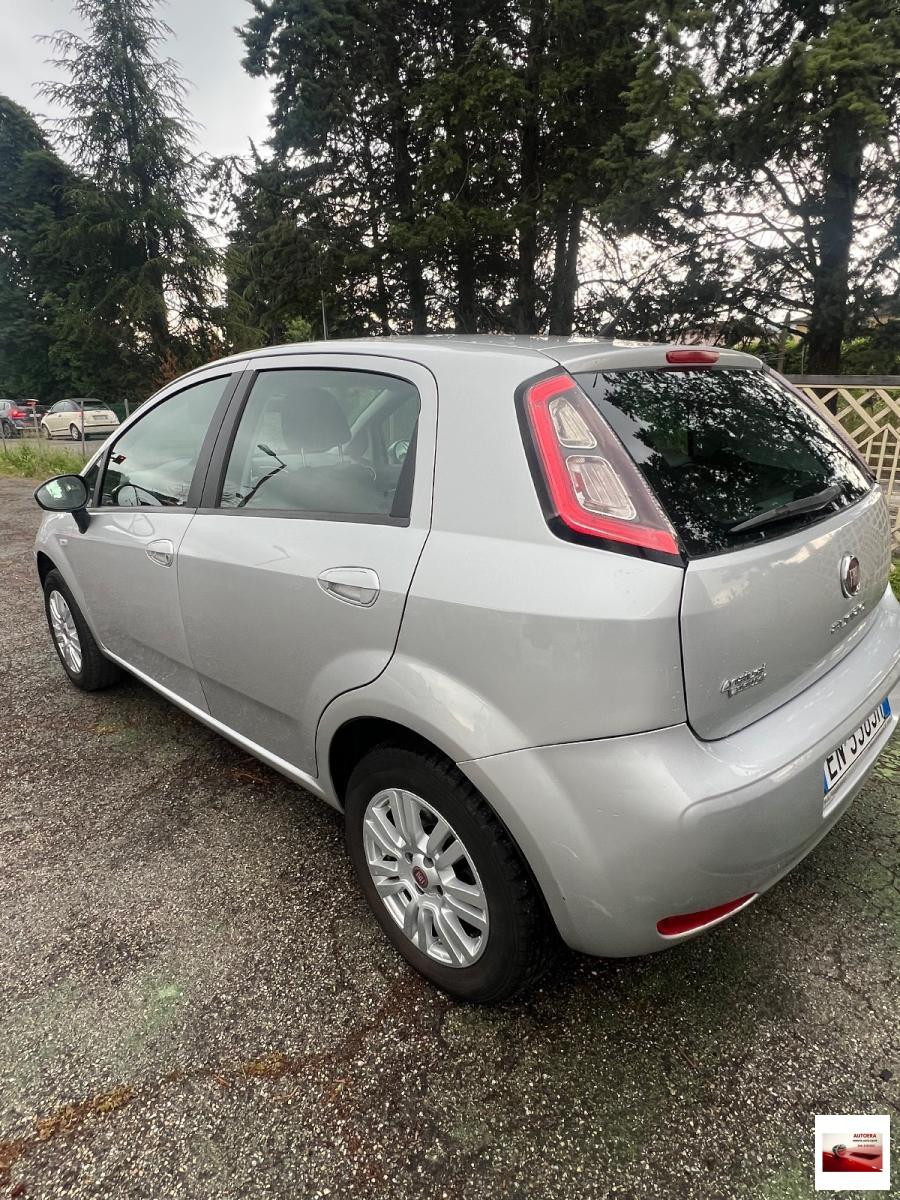 FIAT - Punto - 1.4 8V 5p. Nat. Pow. Virgin Radio
