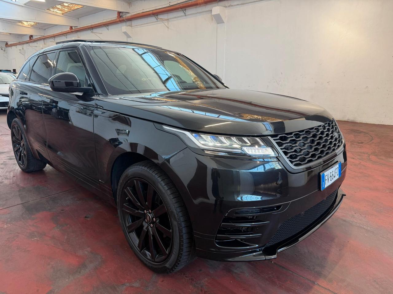 Land Rover Range Velar 2.0D I4 240 CV R-Dynamic HSE