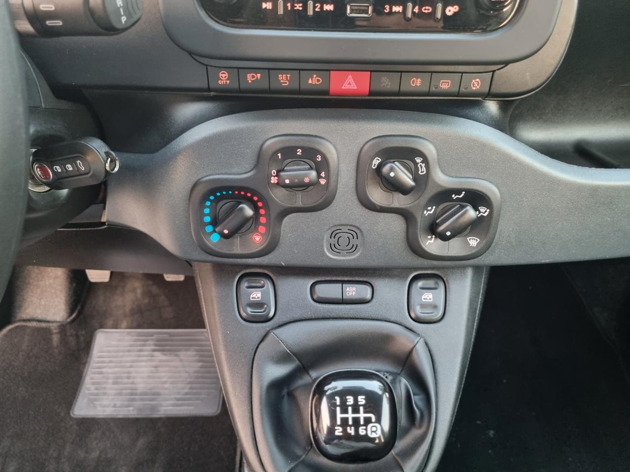 Fiat Panda 1.0 FireFly S&S Hybrid City Life - 10/2023