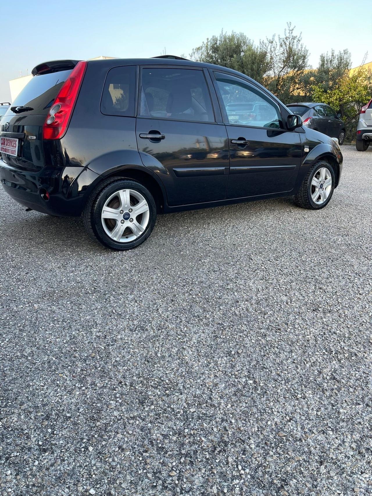 Ford Fiesta 1.4 TDCi - TETTUCCIO- NEOPATENTATI