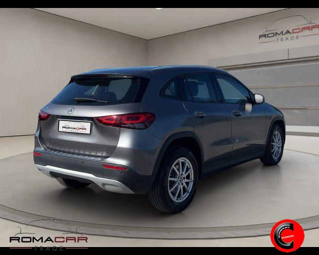 MERCEDES-BENZ GLA 180 d Automatic Sport