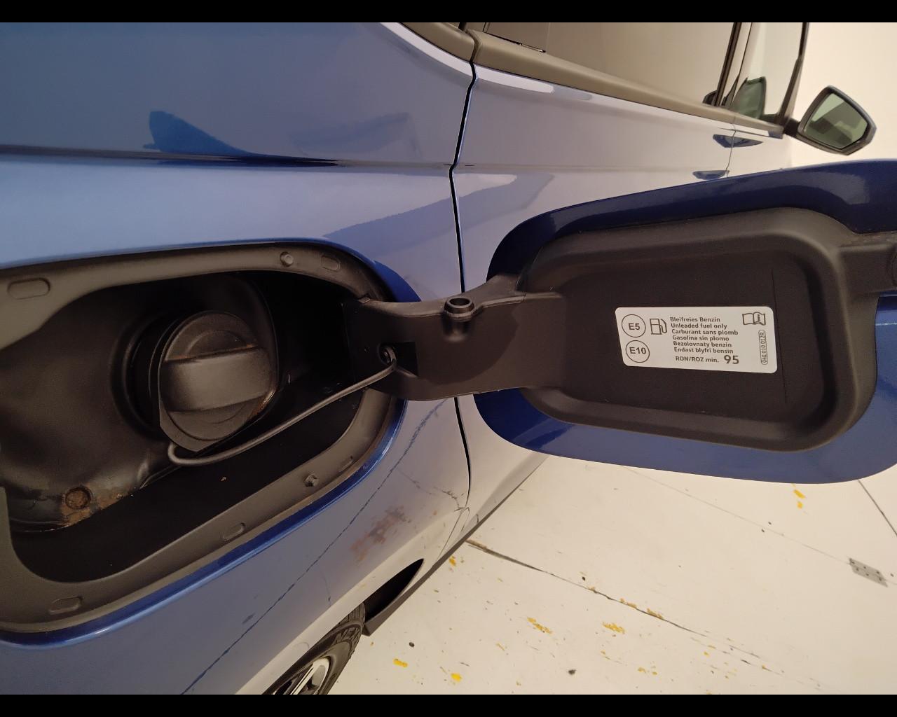 VOLKSWAGEN Polo VI 2022 - Polo 1.0 tsi R-Line 95cv