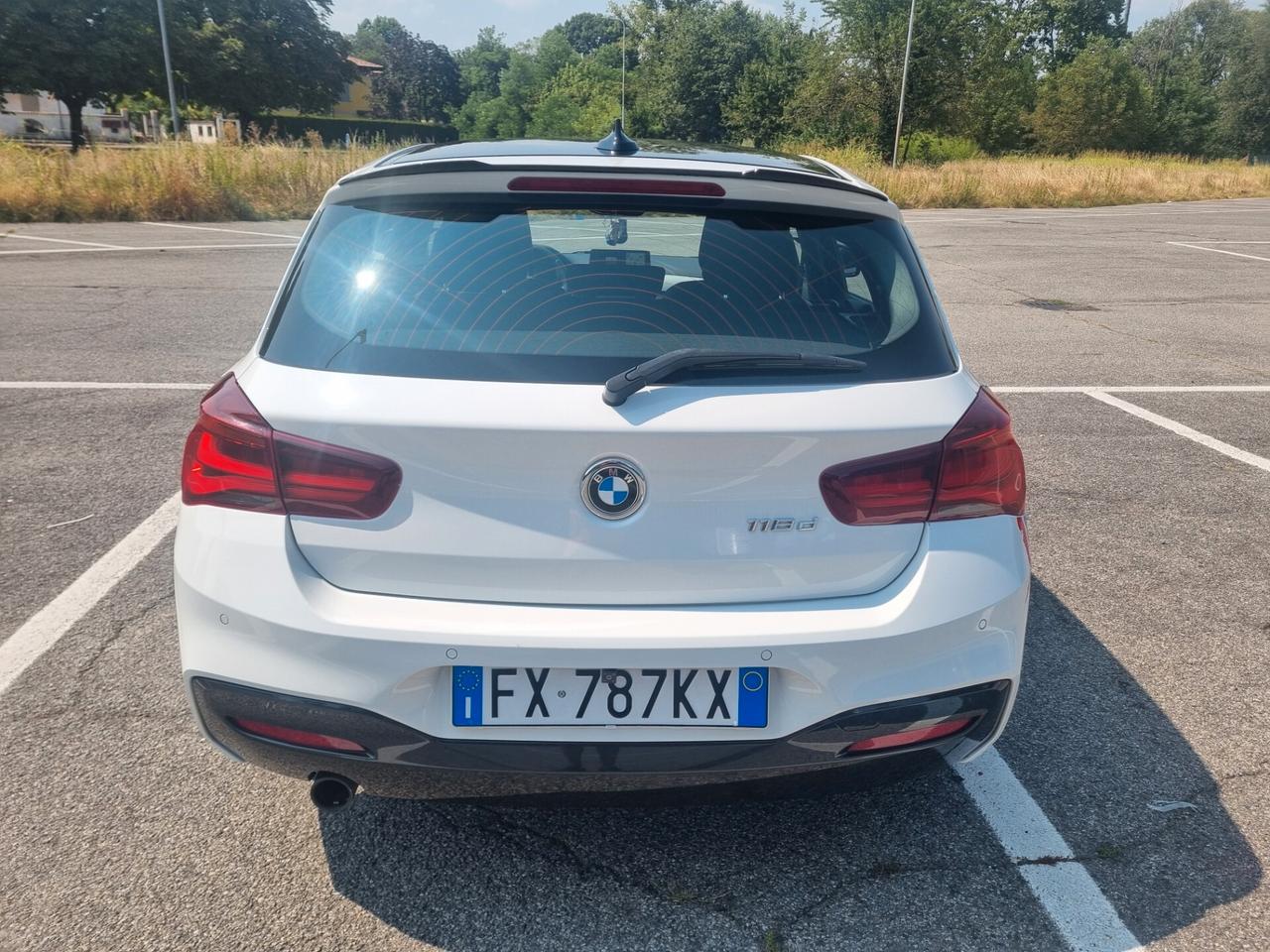 Bmw 118 118d 5p. aut. Msport unico propietario